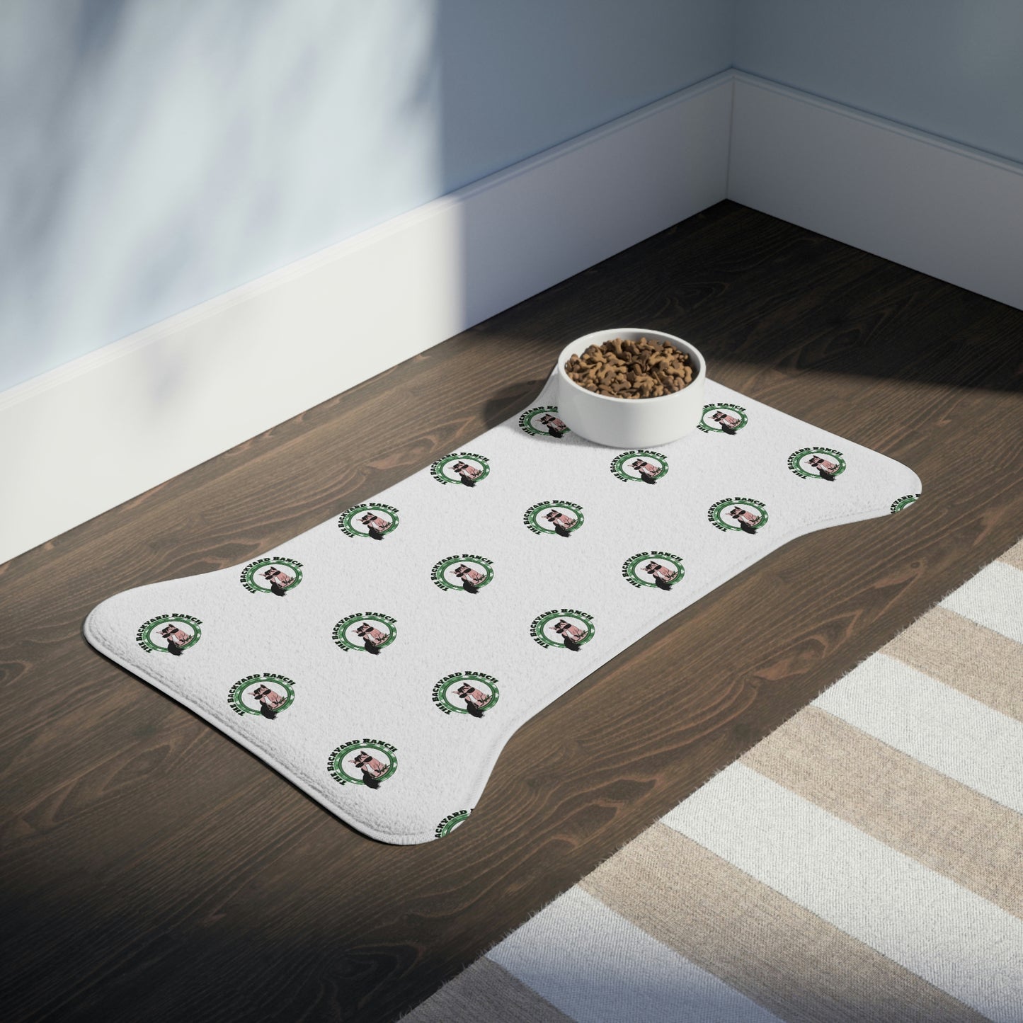 Sweet Pea The Horse  Pet Feeding Mats